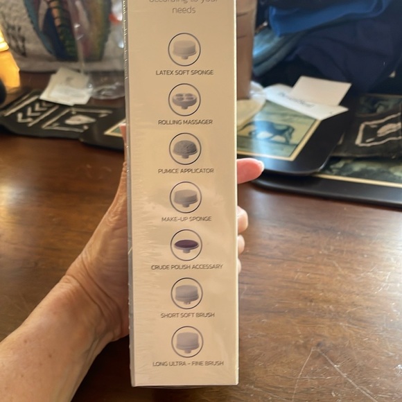 7-1 VISOFO Beauty Care System - Picture 2 of 7